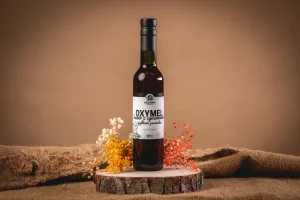 Oxymel Imbir z Cynamonem i Pyłkiem Pszczelim (375 ml)