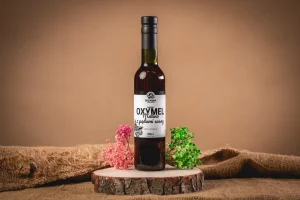 Oxymel Łagodny Malina z Pędami Sosny (375 ml)