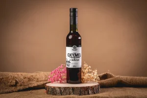 Oxymel Łagodny Truskawka z Imbirem (375 ml)